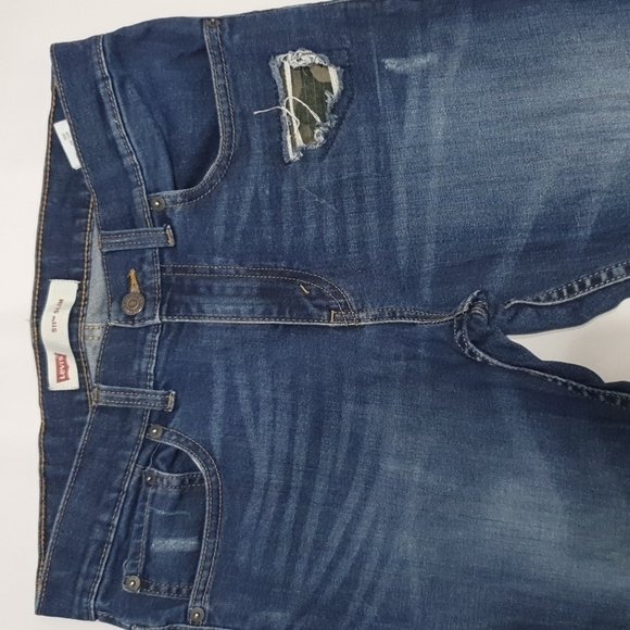 Levi's 511 Classic Slim Fit Patch Jeans - Picture 10 of 11